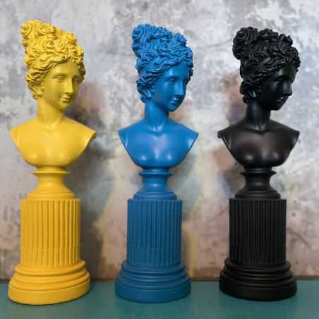 Roman Woman Bust Retro Ornaments  £30.00 _red