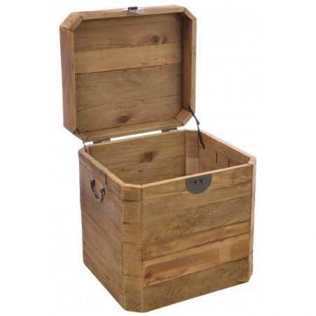 Reclaimed Wood Trunk Trunk Chests Smithers of Stamford £399.00 