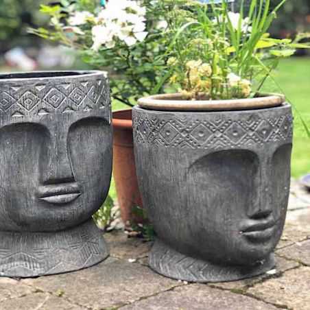 Face Plant Pot X 2 Garden Furniture Smithers of Stamford £138.00 