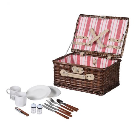 Picnic Basket Garden Furniture Smithers of Stamford £75.00 