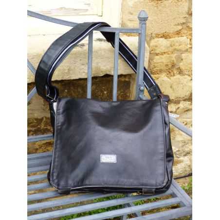 Ragsto Messenger Bag Smithers Archives  £165.00 